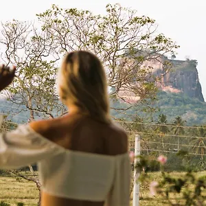 *** Hotel Royal Rock Šrí Lanka
